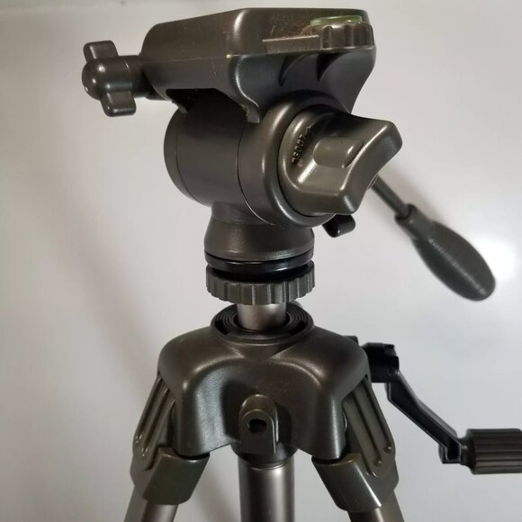 Radio Shack Camera Tripod RST-84V Photography - Pre-Owned - Picture 2 of 5